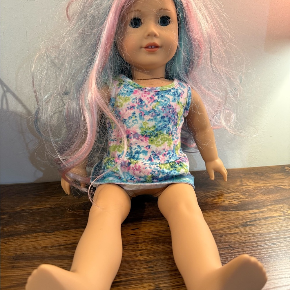American Girl Truly Me Doll PINK Blue Hair  2017